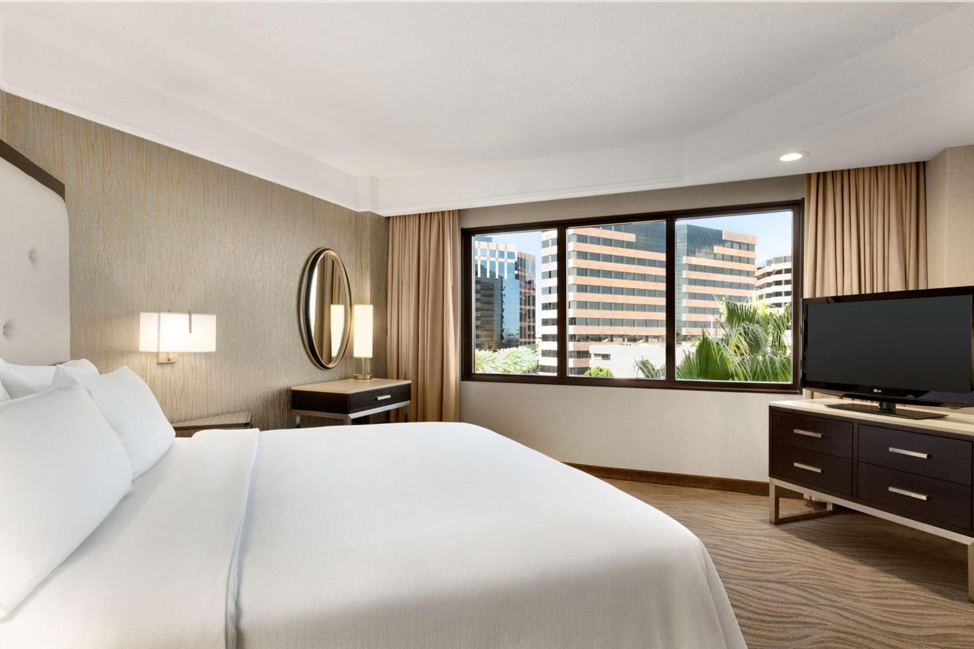 Embassy Suites By Hilton Irvine Orange County Airport Buitenkant foto